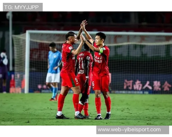 河南队凭借定位球进攻本赛季打入29球领跑中超球队展现强大实力 河南队凭借定位球进攻本赛季打入29球领跑中超球队展现强大实力