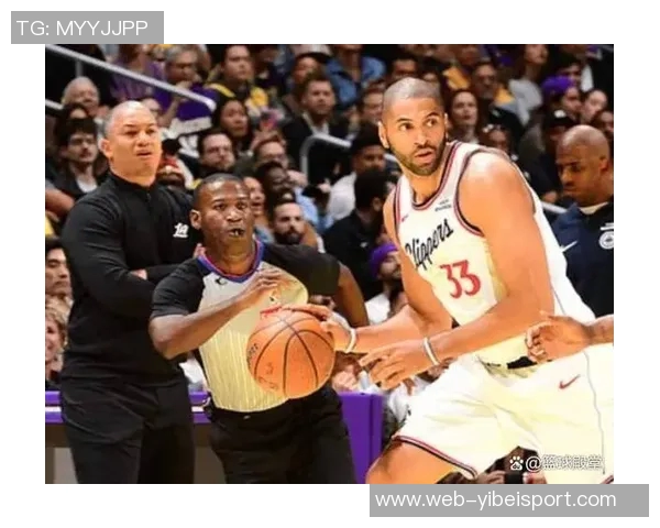 科林斯畅谈快船球馆体验感受篮球的纯粹热爱与清新空气 科林斯畅谈快船球馆体验感受篮球的纯粹热爱与清新空气