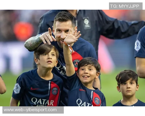 前巴萨高管回忆梅西离开时泪洒发布会称他是无可争议的世界最佳 前巴萨高管回忆梅西离开时泪洒发布会称他是无可争议的世界最佳