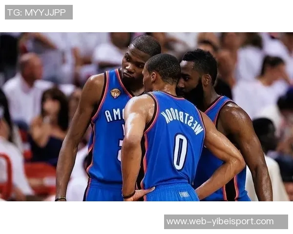 三少的命运对比KD哈登合同丰厚威少却面临无保障困境 三少的命运对比KD哈登合同丰厚威少却面临无保障困境