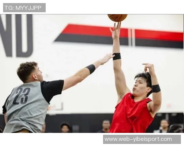 媒体人评论杨瀚森技术水平介于业余与专业之间与NBA差距明显