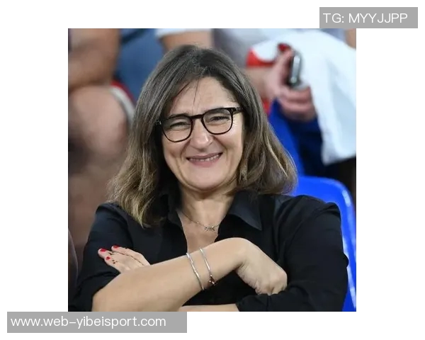 姆巴佩母亲揭秘儿子对恋爱的幽默态度与独特看法