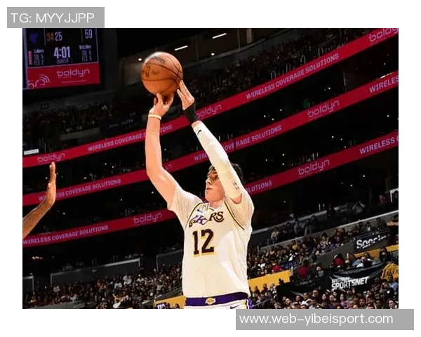 拉拉维亚自信回应扣篮选择称篮球智商高将把握每次机会