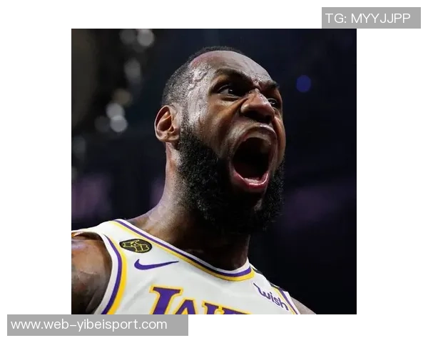 詹姆斯：成功背后的辛勤付出与凌晨三点的坚持不懈