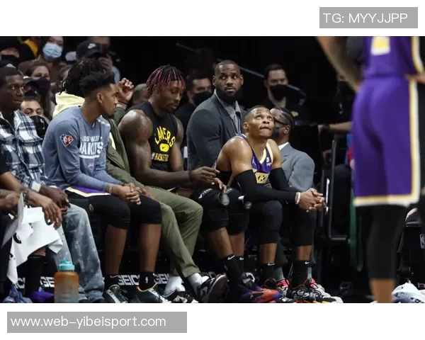 文班通过减少三分出手提升效率目标更多冲击篮筐实现进攻多样化