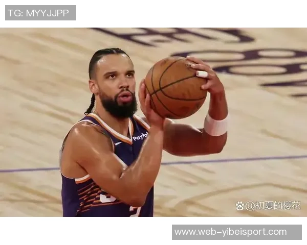 狄龙首节表现抢眼8投4中贡献全队最高9分并遭遇2次犯规困扰 狄龙首节表现抢眼8投4中贡献全队最高9分并遭遇2次犯规困扰