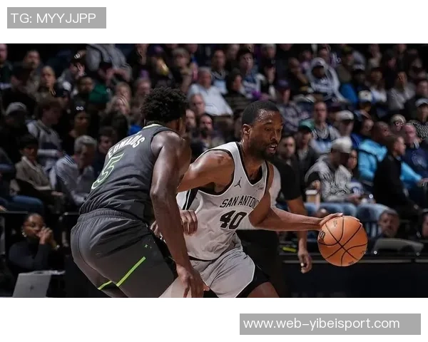 国王队本赛季首次连胜成功击败掘金与森林狼展现强劲实力