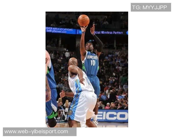 杰弗森回顾历史级别光头球员的辉煌成就与影响力分析